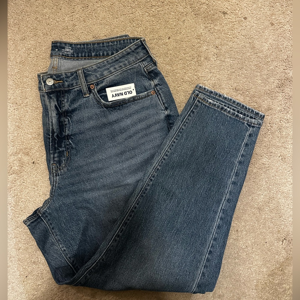 NEW WITH TAGS High-Rise Curvy OG Straight Jeans from Old Navy